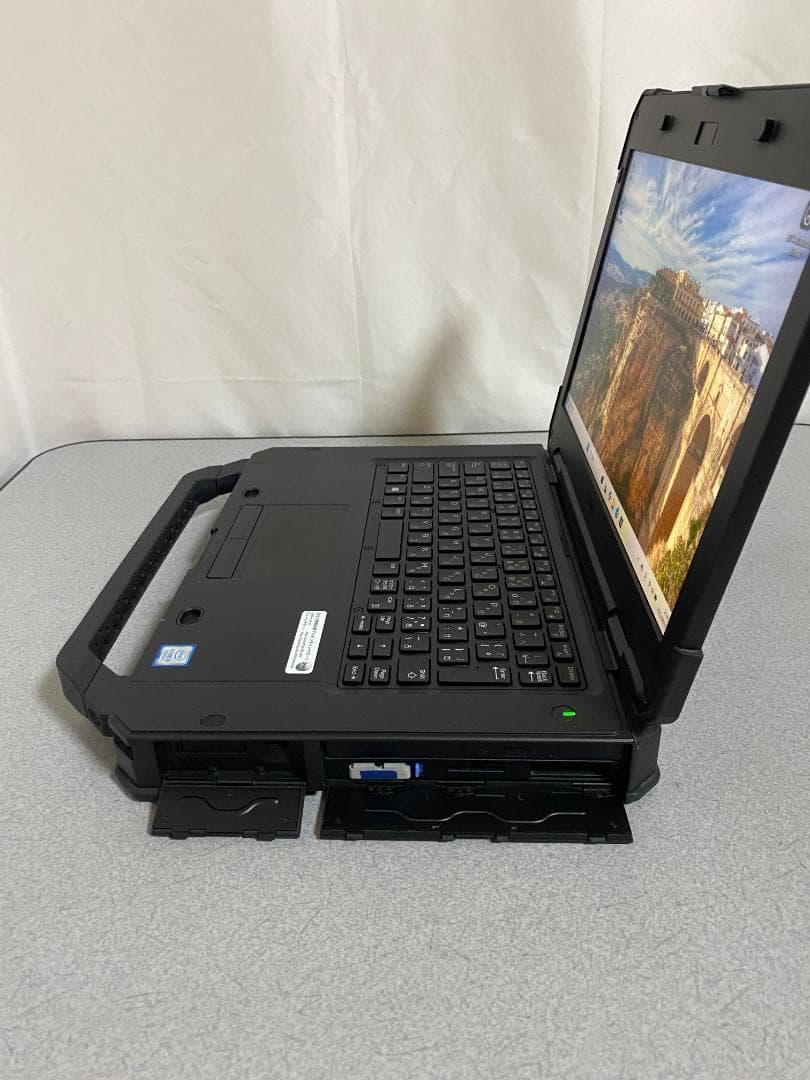 堅牢　レアPC　DELL LATITUDE5424