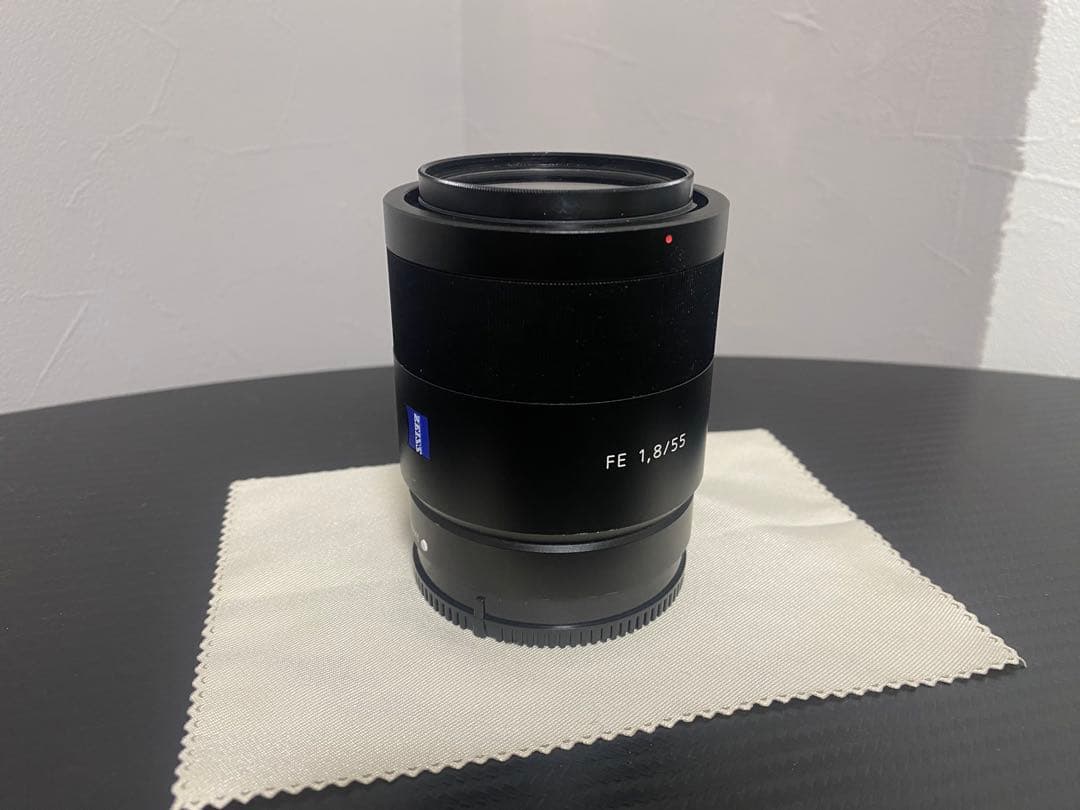 Sonnar T* FE 55mm F1.8 ZA ツァイスレンズ