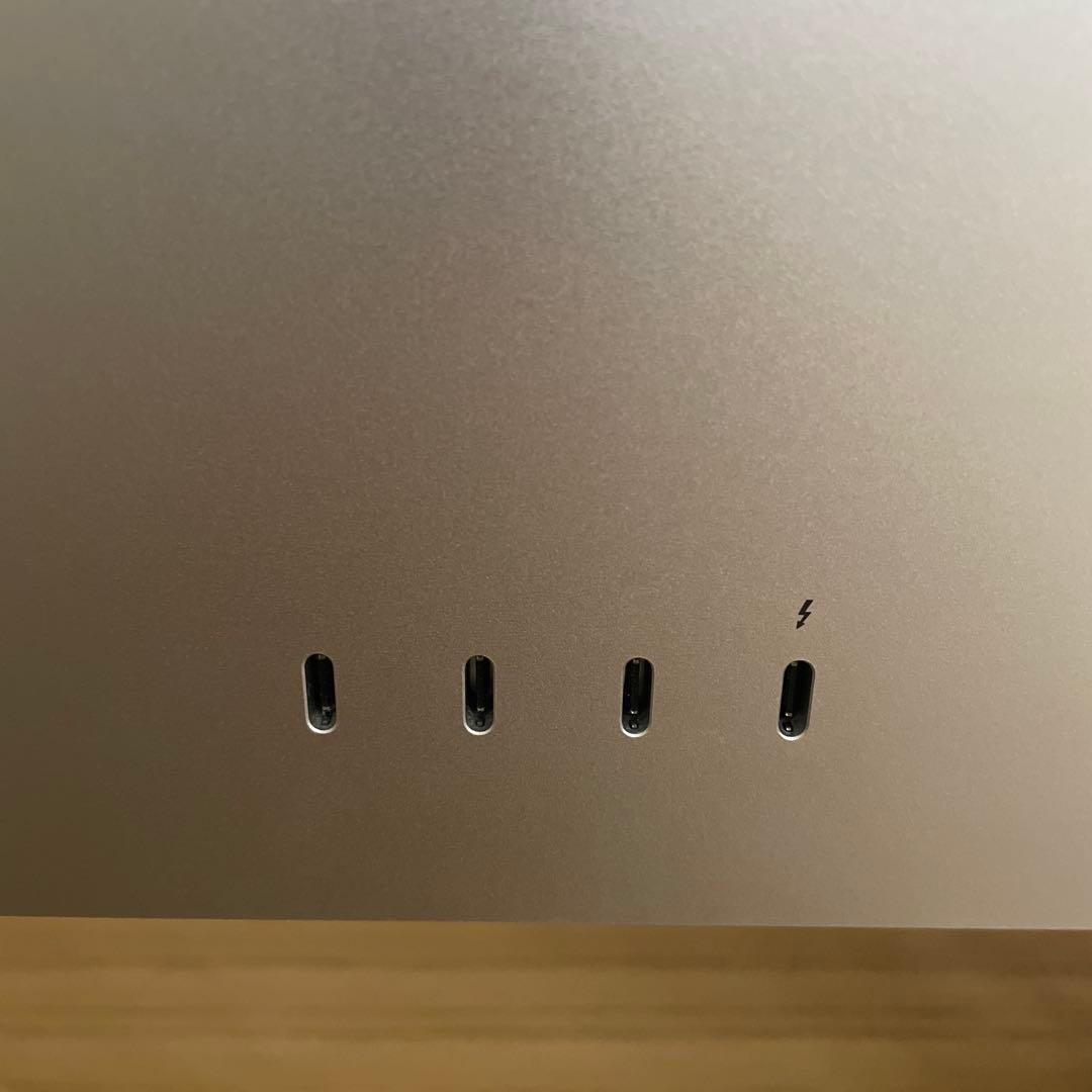 Apple Studio Display （標準ガラス)