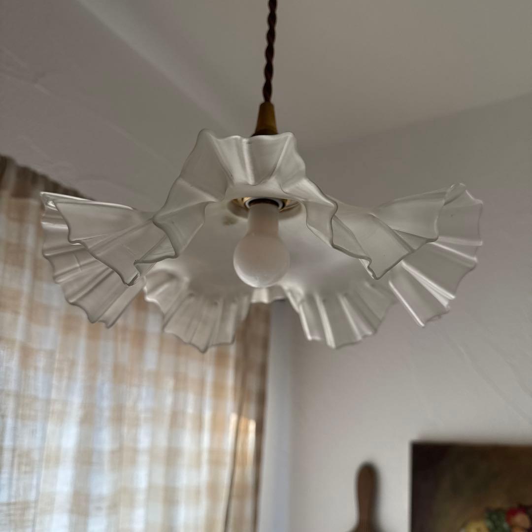 フランスアンティーク　ガラスシェード　フロストガラス　フリルシェード