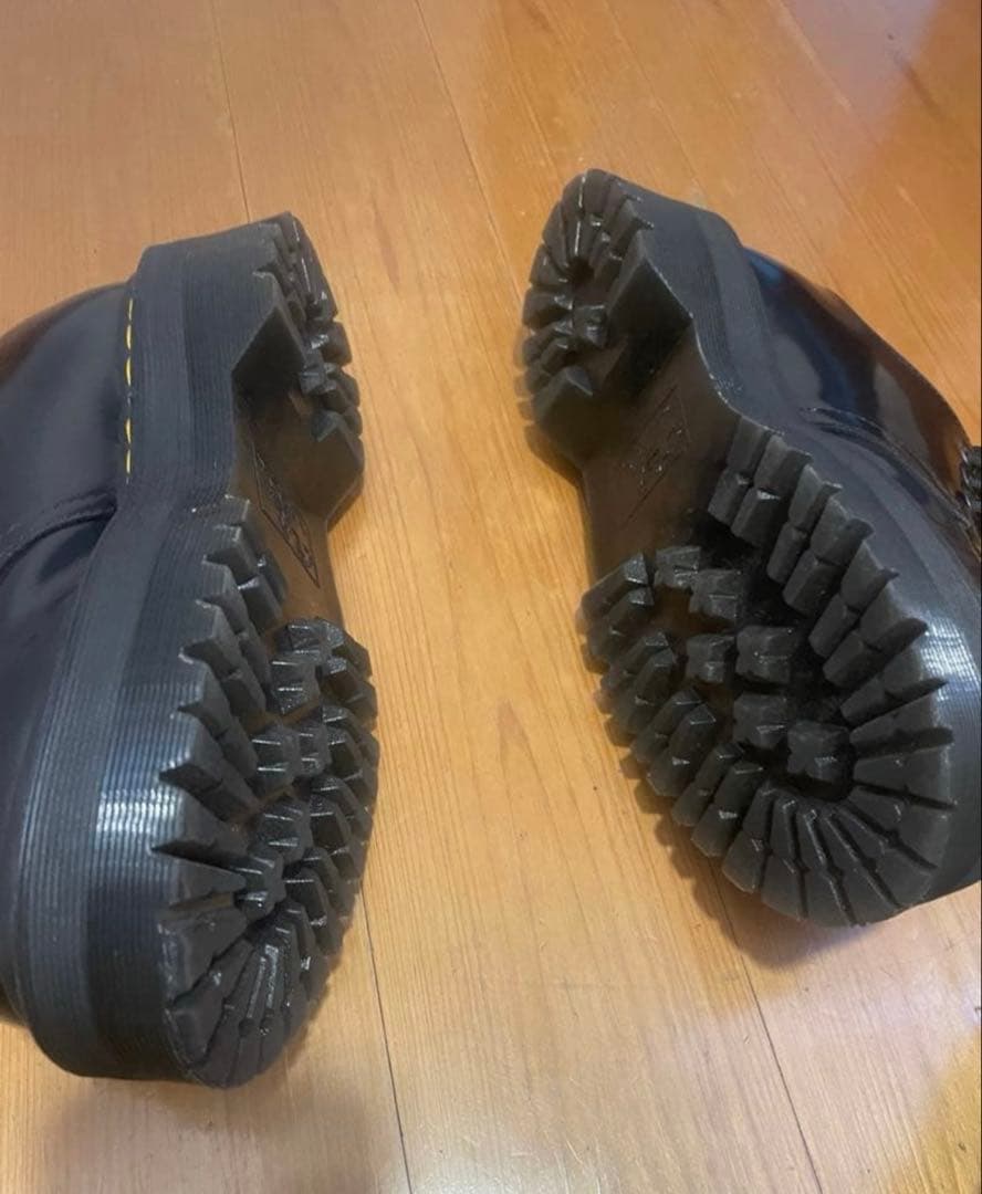 黒 本革 厚底 レースアップシューズ