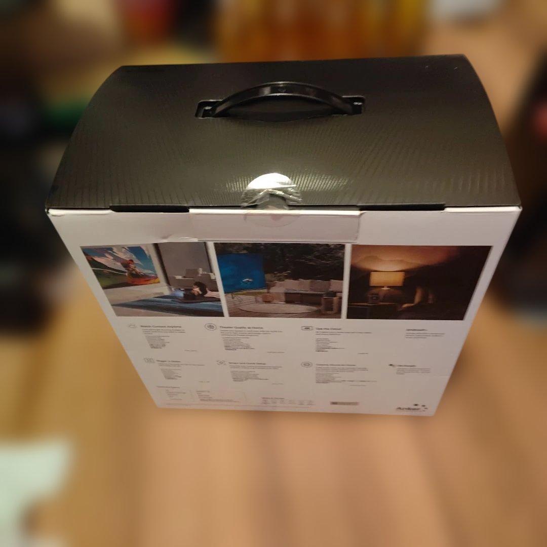 Anker Nebula Cosmos Laser 4K 2200ANSIルメン