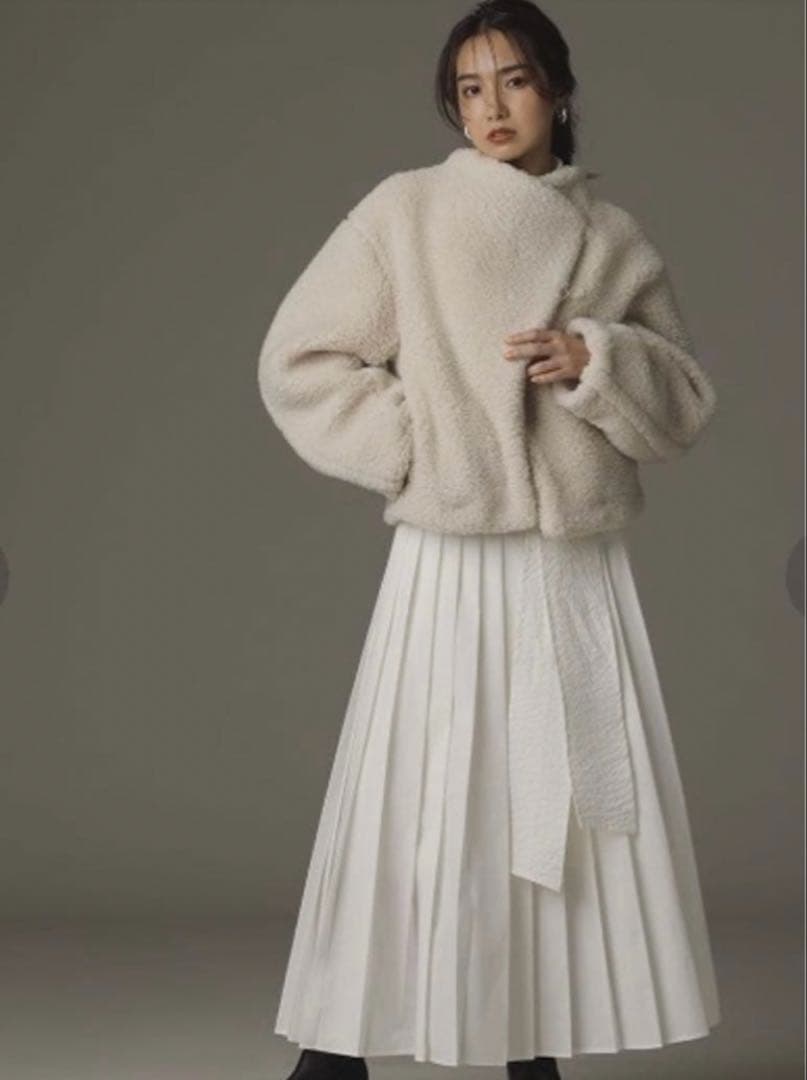 【新品】FRAY I.D シャギーボアジャケット アイボリー