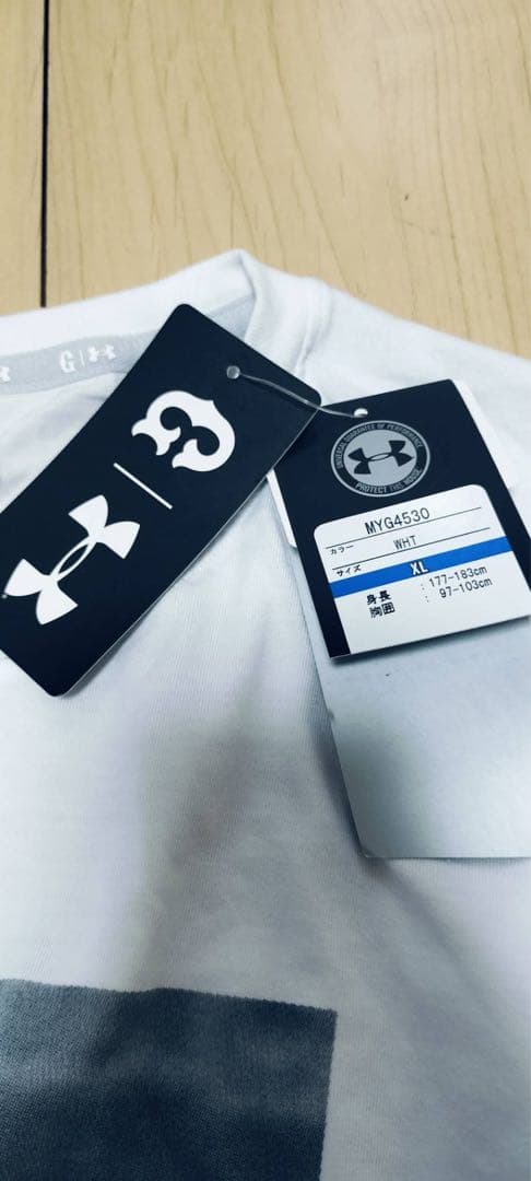 タグ付新品　読売ジャイアンツ　長嶋茂雄選手　傘寿祝いシャツ　G3×UA