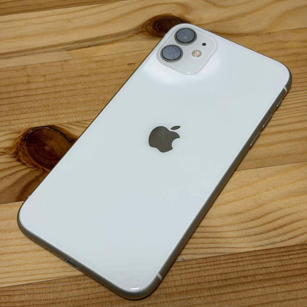 バッテリー新品　iPhone 11 SIMフリー　128GB