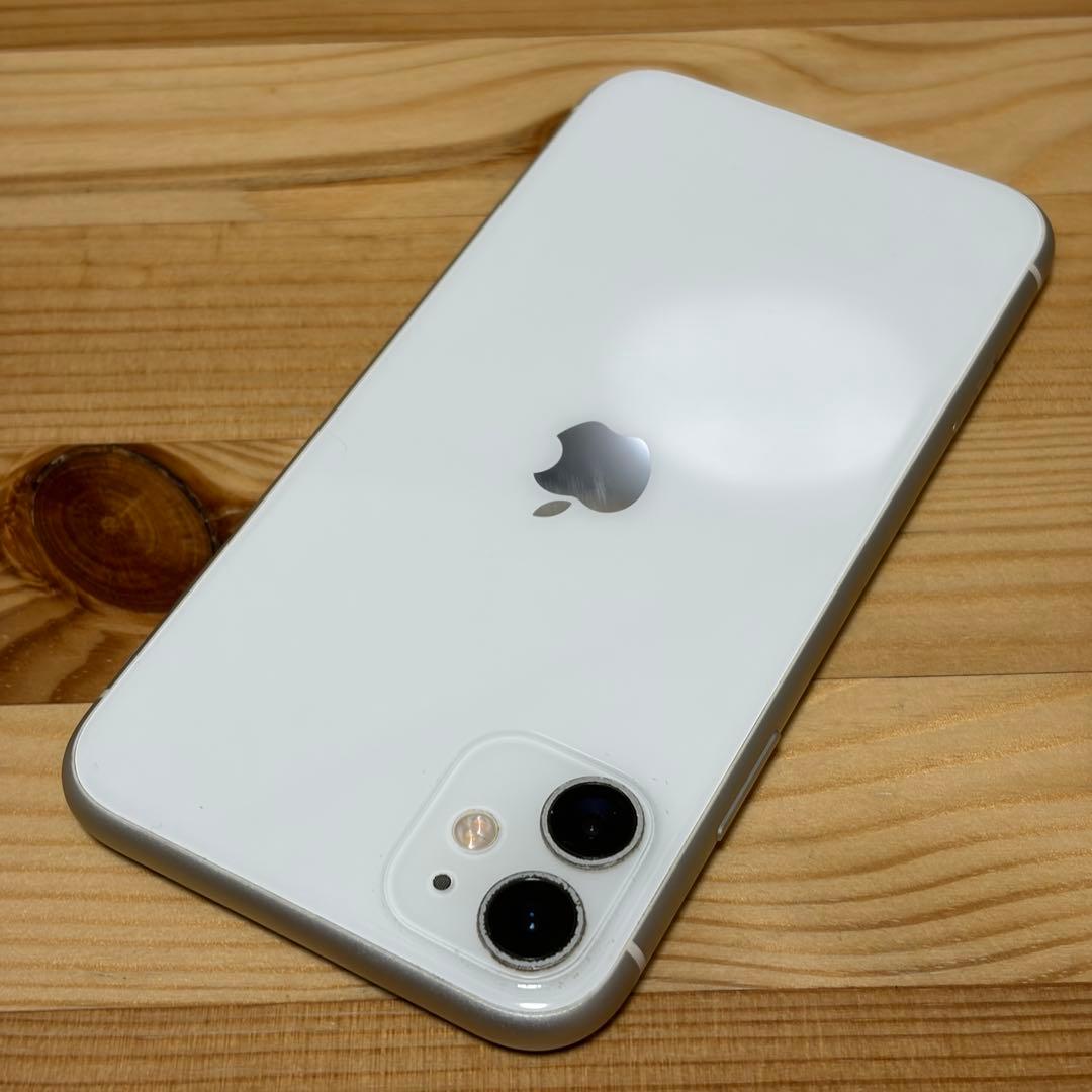 バッテリー新品　iPhone 11 SIMフリー　128GB
