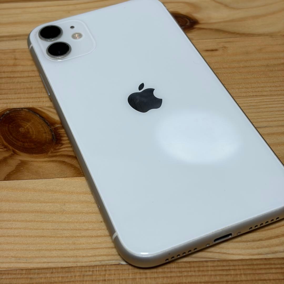 バッテリー新品　iPhone 11 SIMフリー　128GB