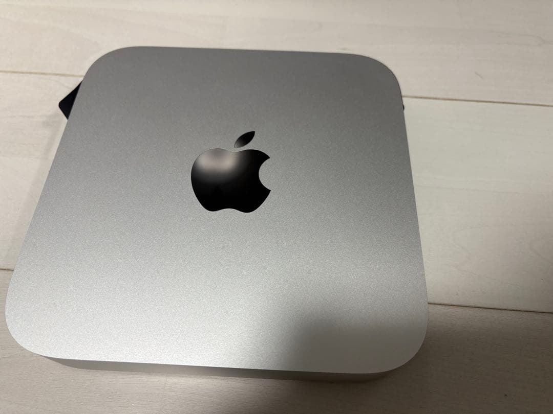 【中古】Apple Mac mini M2 8GB 256GB SSD 美品