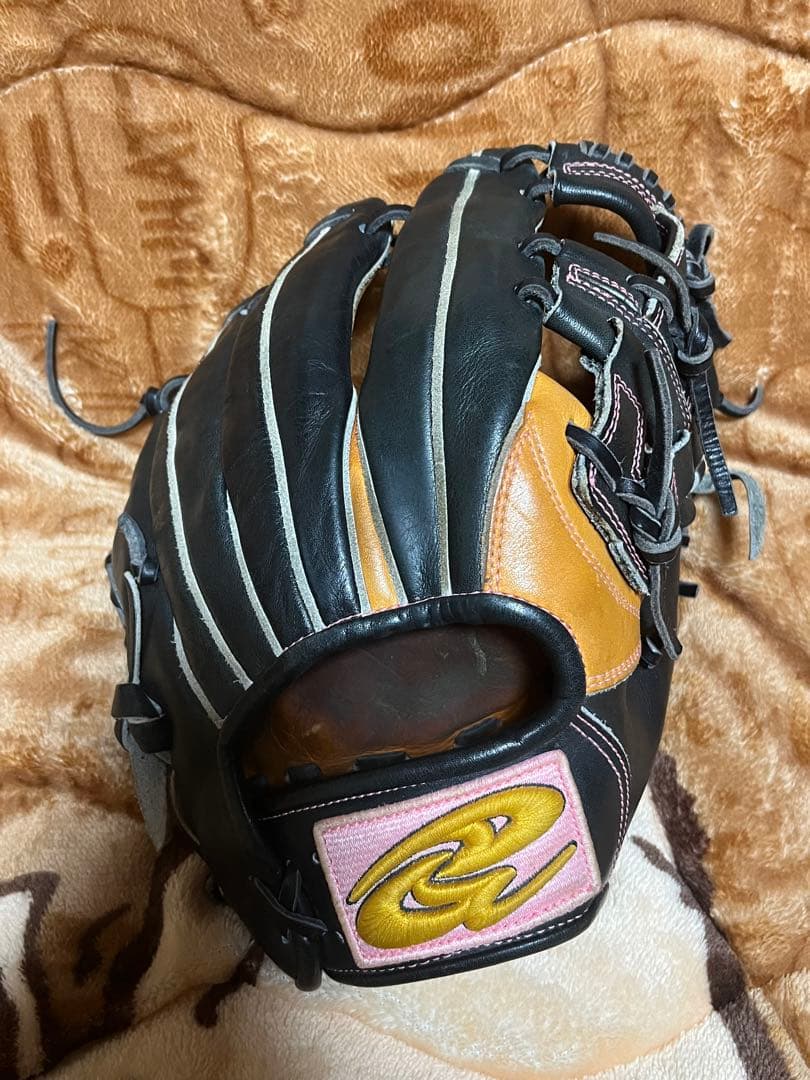 ドナイヤ　山田哲人　モデル　グローブ　軟式