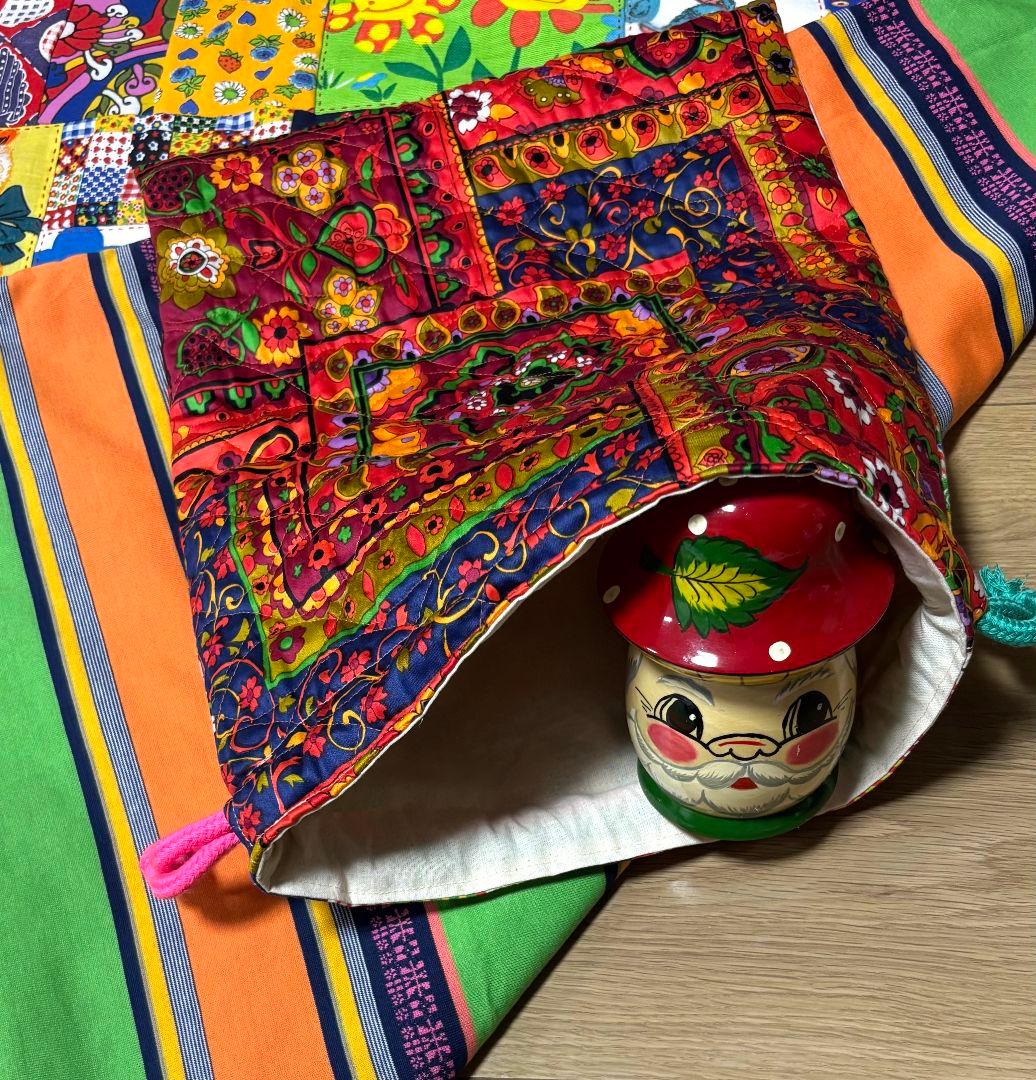 ハンドメイド❇大きめビンテージパッチワーク❇マットと巾着セット