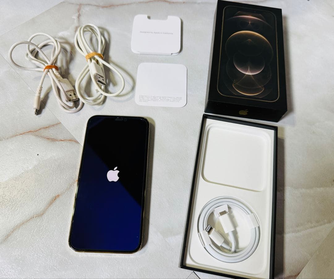 おまけケーブル付き！iPhone12Pro ゴールド 512GB SIMフリー