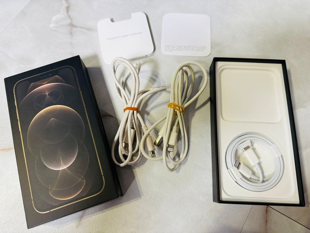 おまけケーブル付き！iPhone12Pro ゴールド 512GB SIMフリー