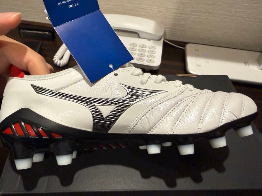 MORELIA ミズノ　モレリア ネオ３ジャパン　新品未使用　23cm