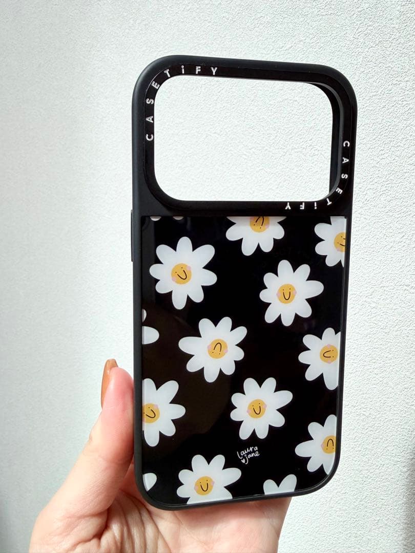 iPhone17Pro Casetify iPhone用ケース 白い花柄