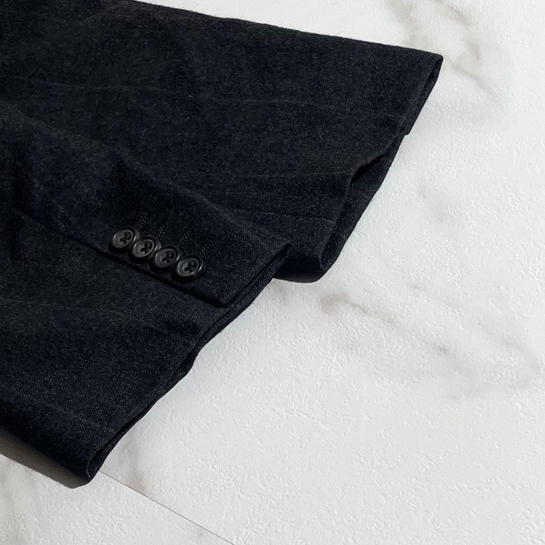 Burberryダークグレー ストライプ ダブルブレストスーツ　ウール