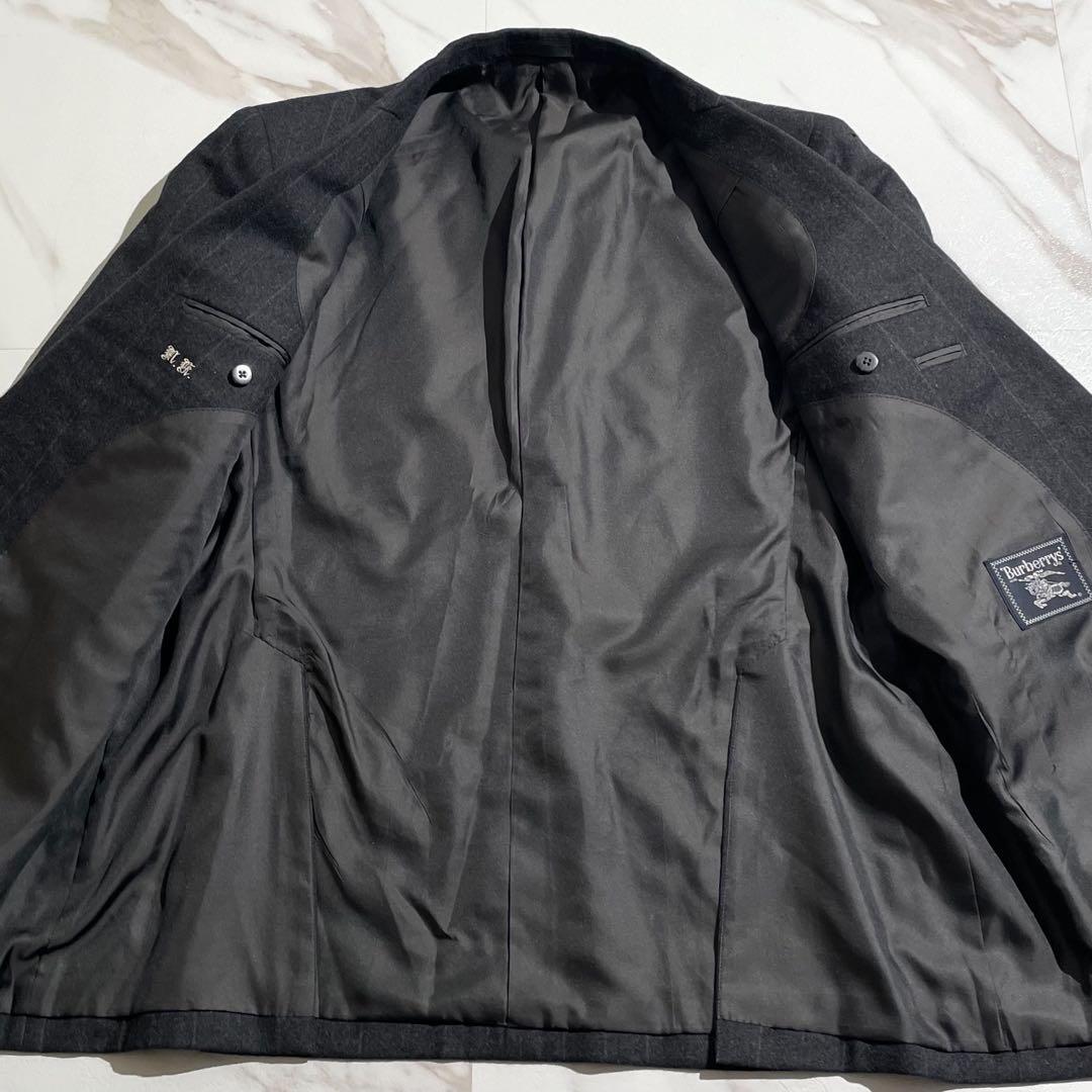 Burberryダークグレー ストライプ ダブルブレストスーツ　ウール