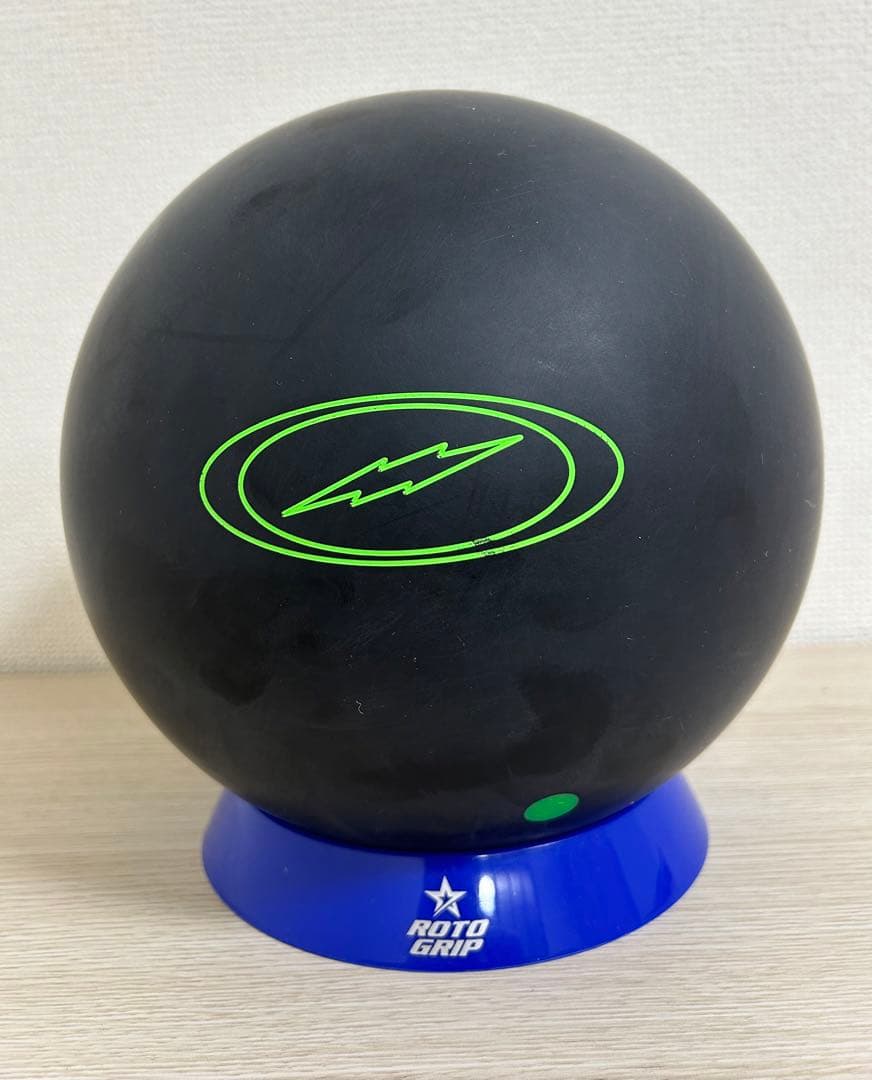 ボウリング　ピッチブラック(15ポンド)新品