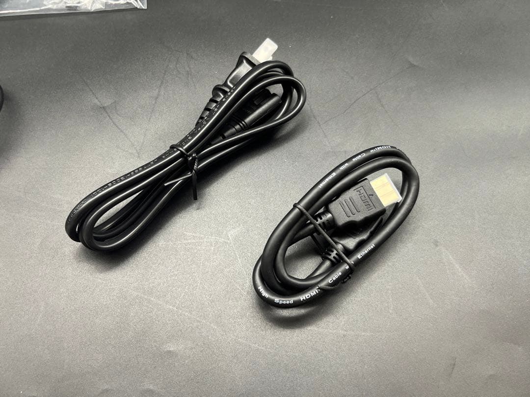 MINISFORUM UM750L Slim ミニPC