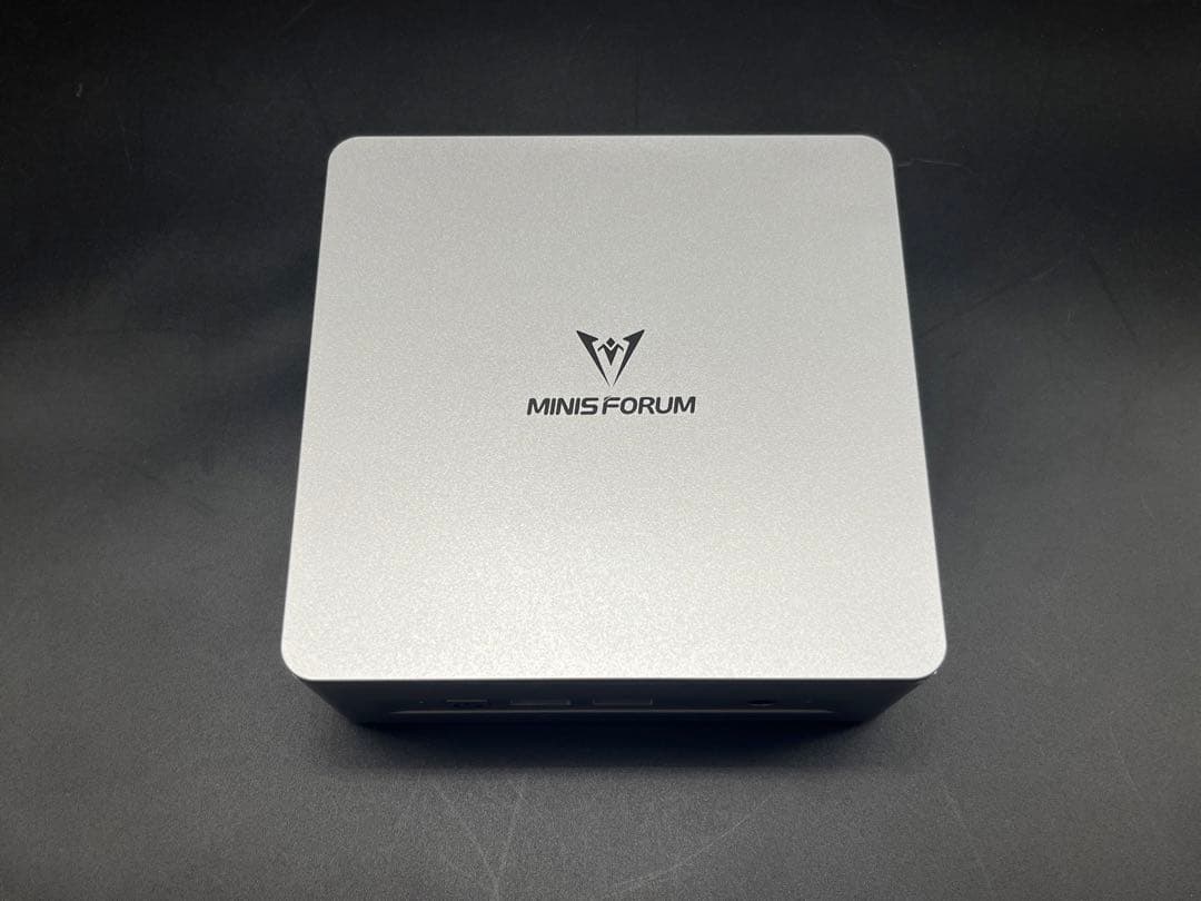 MINISFORUM UM750L Slim ミニPC