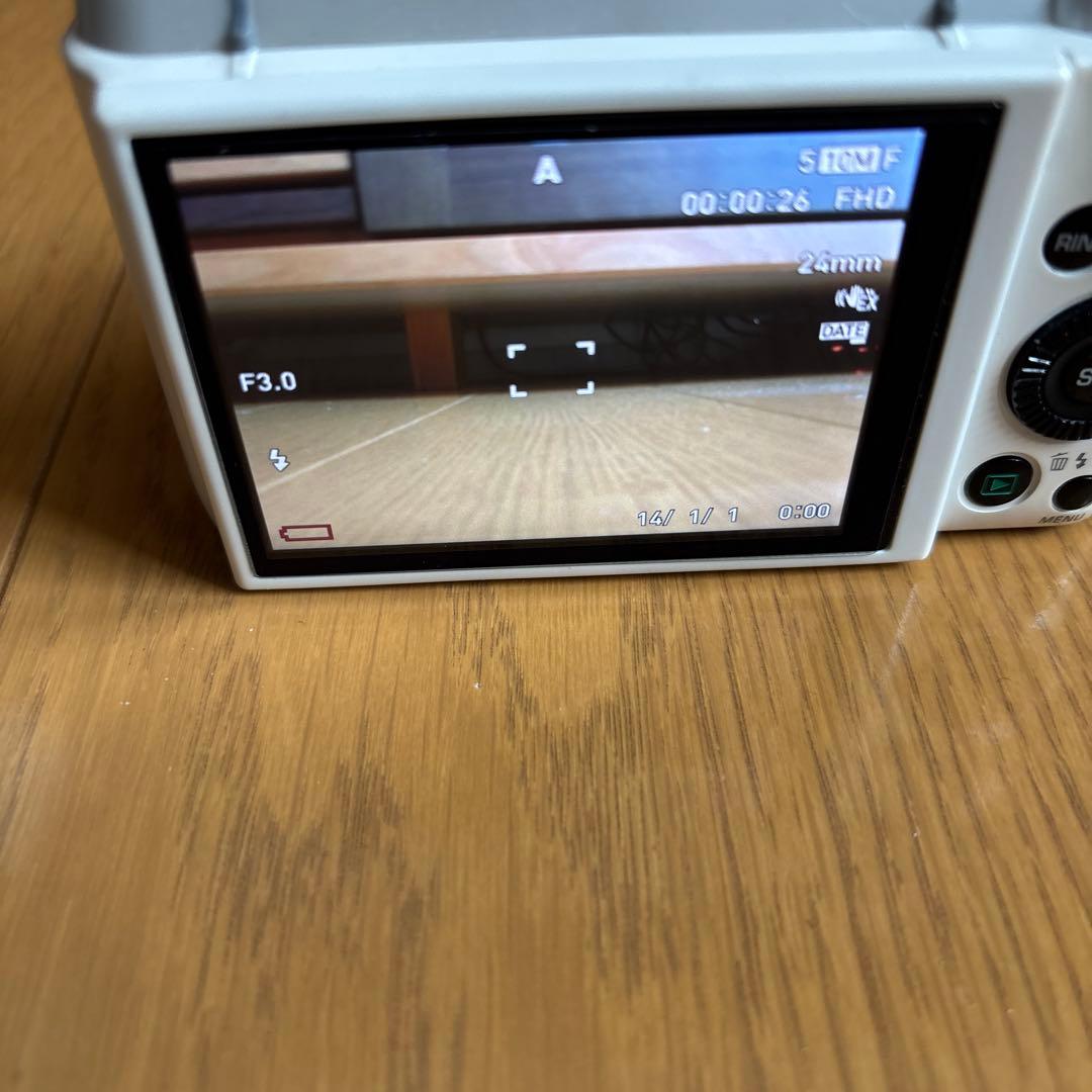 CASIO カシオEXILIM EX-ZR1300 デジカメ