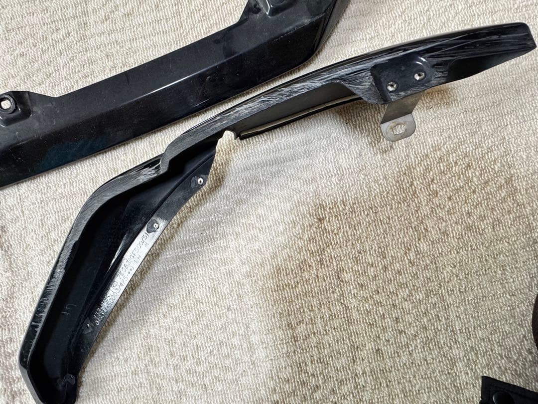 レクサスLS500 TRD 左 真ん中