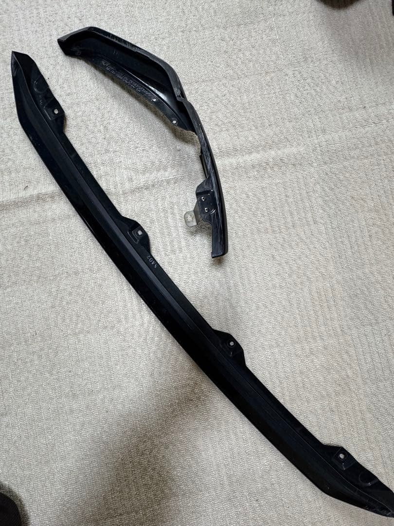 レクサスLS500 TRD 左 真ん中