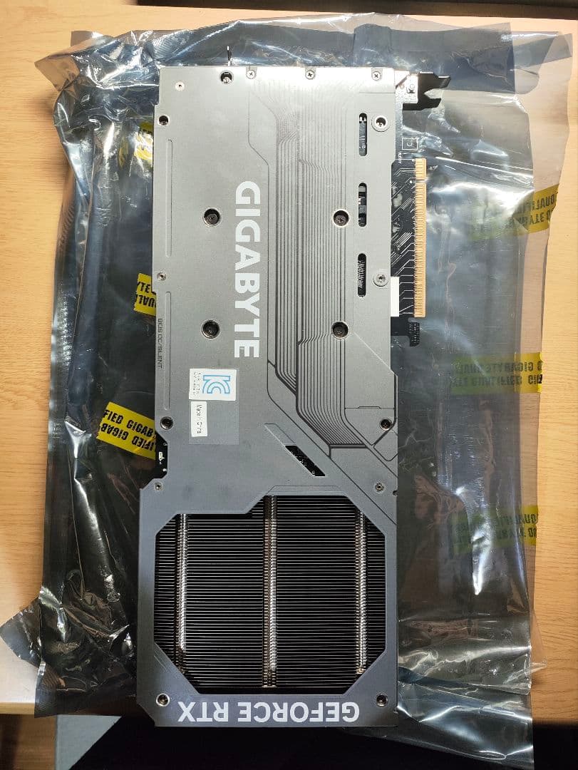 ジャンク GIGABYTE GeForce RTX4090　gpuメモリ有