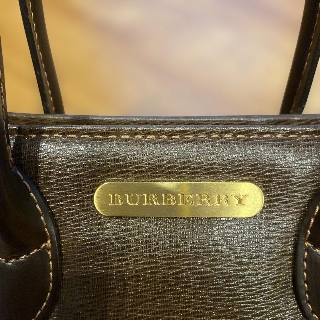 【新品未使用保管品】BURBERRYバーバリーレザーハンドバック