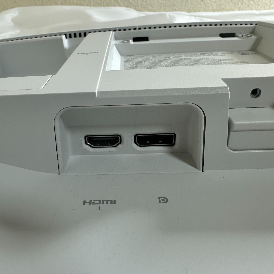 DELL 4K 120Hz 27インチ 液晶モニター