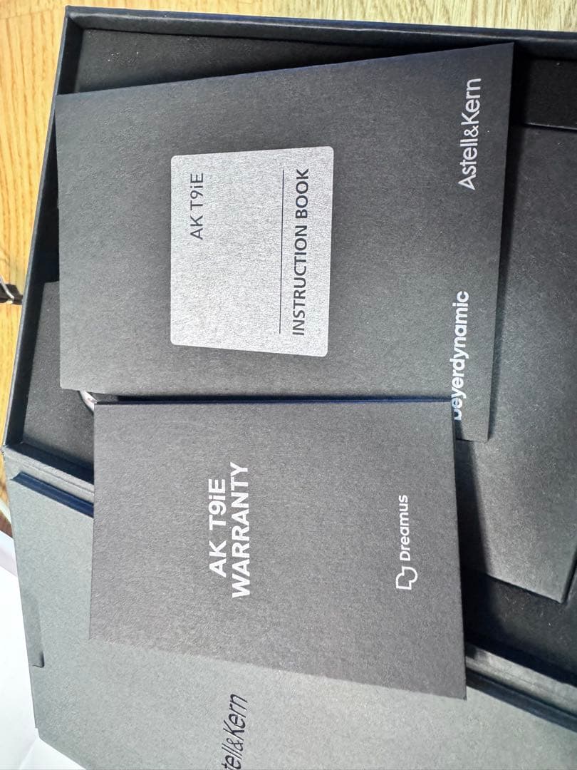 Astell&Kern AK T9iE インイヤーイヤフォン