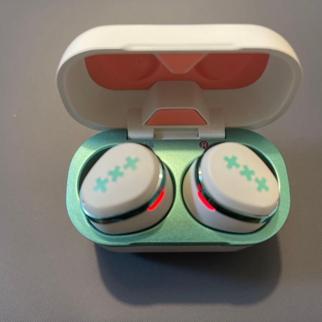 GLIDiC TW-4000S ワイヤレスイヤホン動作不良品　ボムギュの声聞ける