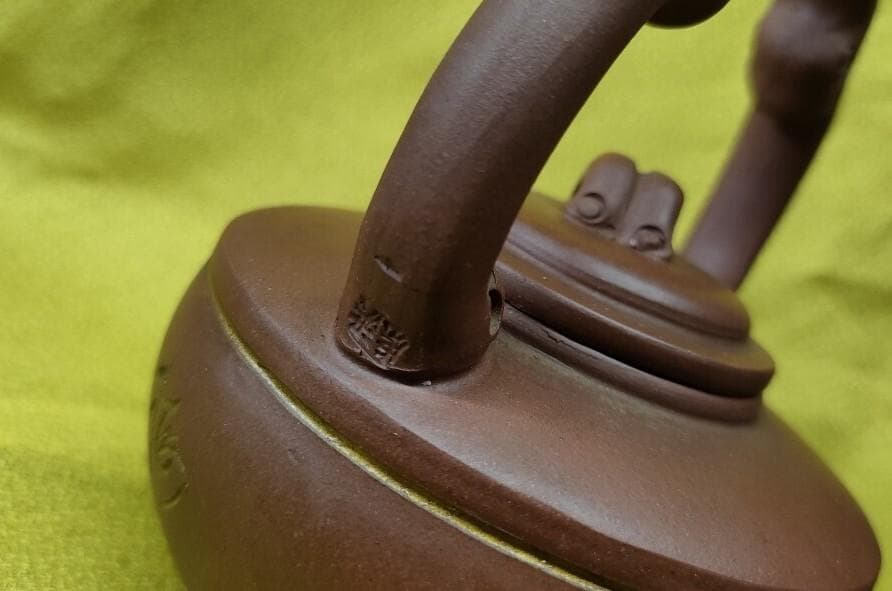 【中国古美術】 紫砂茶壷 急須 茶道具 茶器 湯沸 虎洪 伝統工芸 茶器