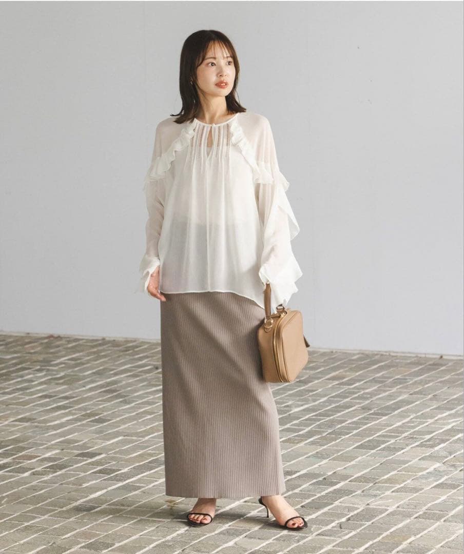 新品未使用【Noble×L'AUBE BLANC】楊柳フリル梯子刺繍ブラウス