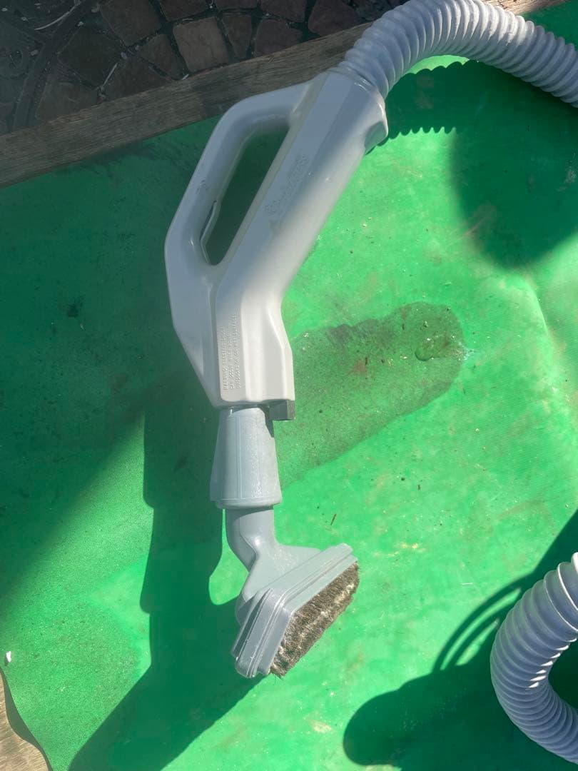 アメリカ製　業務用の乾湿両用掃除機