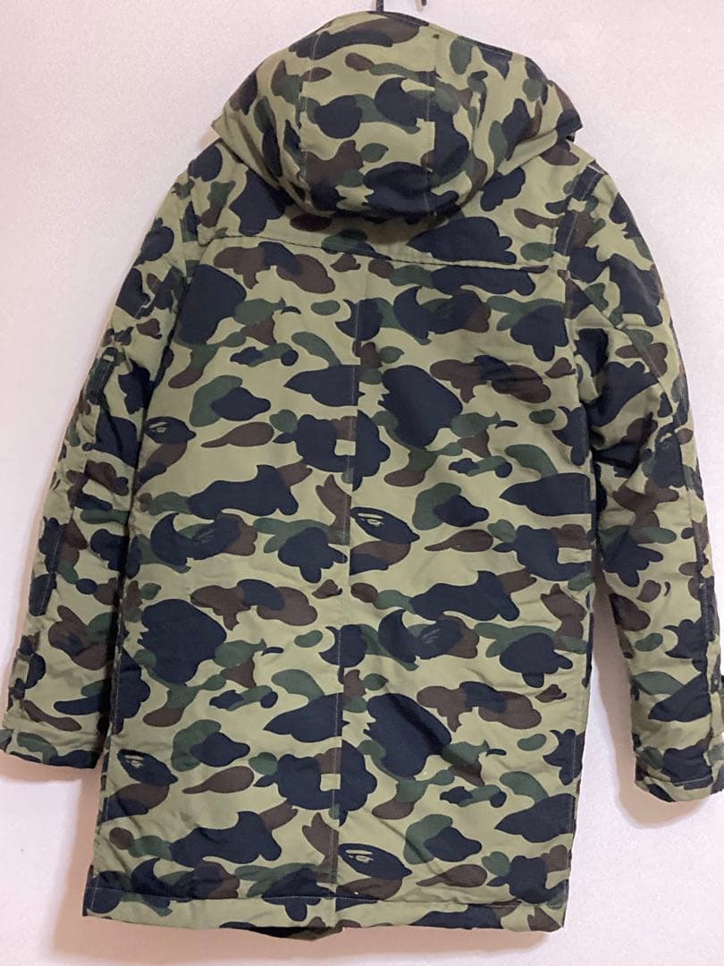 A BATING APE 迷彩柄　メンズ　ダウンジャケット