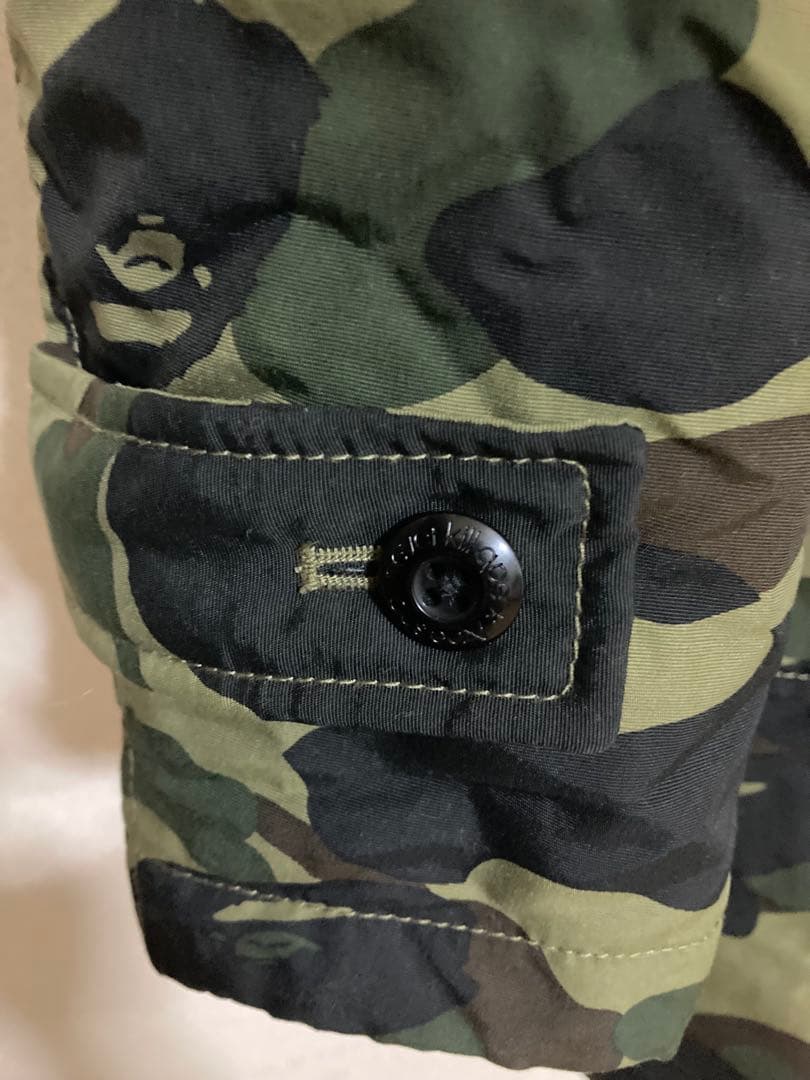 A BATING APE 迷彩柄　メンズ　ダウンジャケット