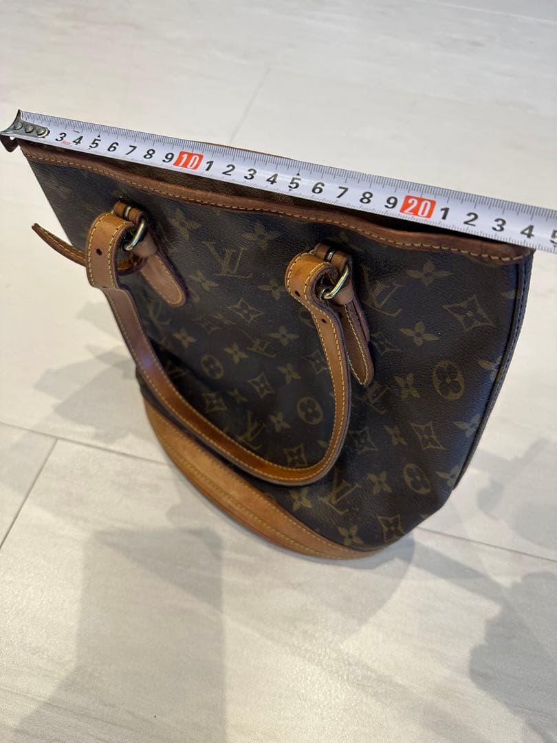 ルイヴィトン バケツ