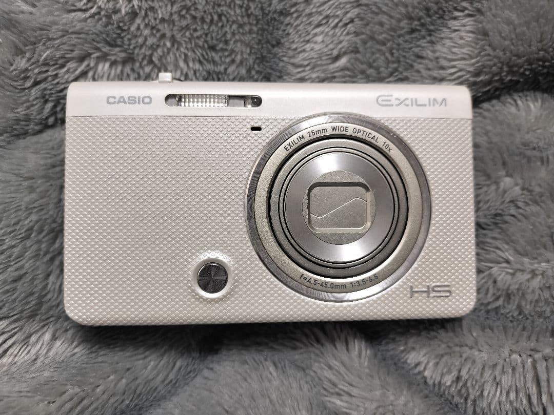 CASIO デジカメ EXILIM HS EX-ZR70 本体と充電器セット