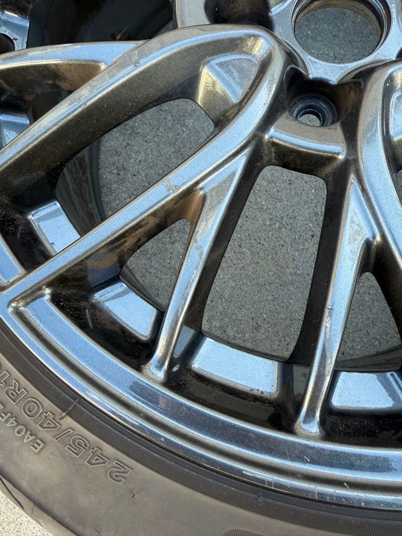 し*ず様 スバル　WRX 純正アルミホイールタイヤ付き　１本