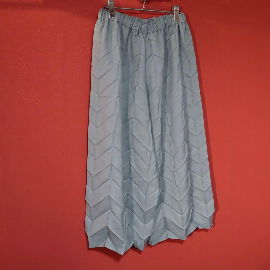 【新品タグ付き】me ISSEY MIYAKE プリーツ グレー ワイドパンツ