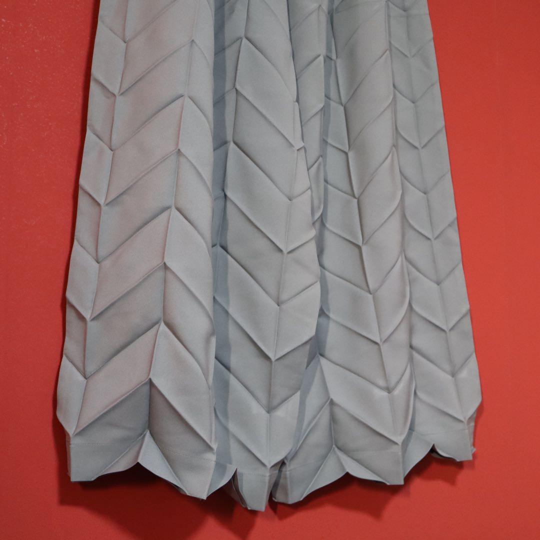 【新品タグ付き】me ISSEY MIYAKE プリーツ グレー ワイドパンツ