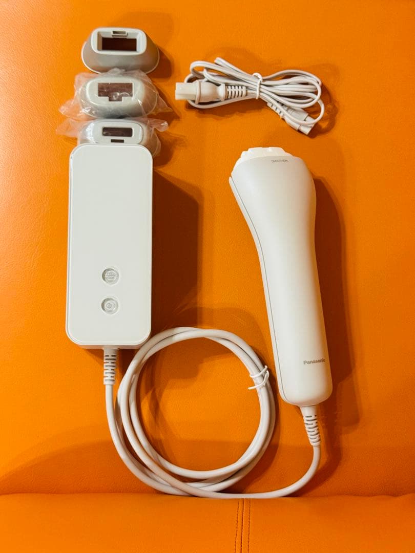 【極美品】本日限定価格❗️パナソニック 光エステスムースエピ脱毛器 ES-WG0A