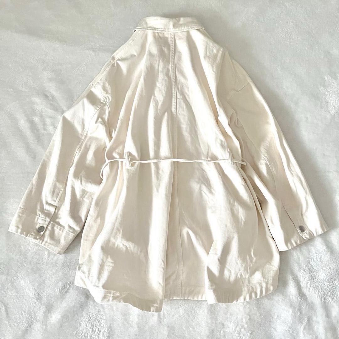 CLANE バックスクイーズデニムジャケット ホワイト　クラネ　gジャン　洗える