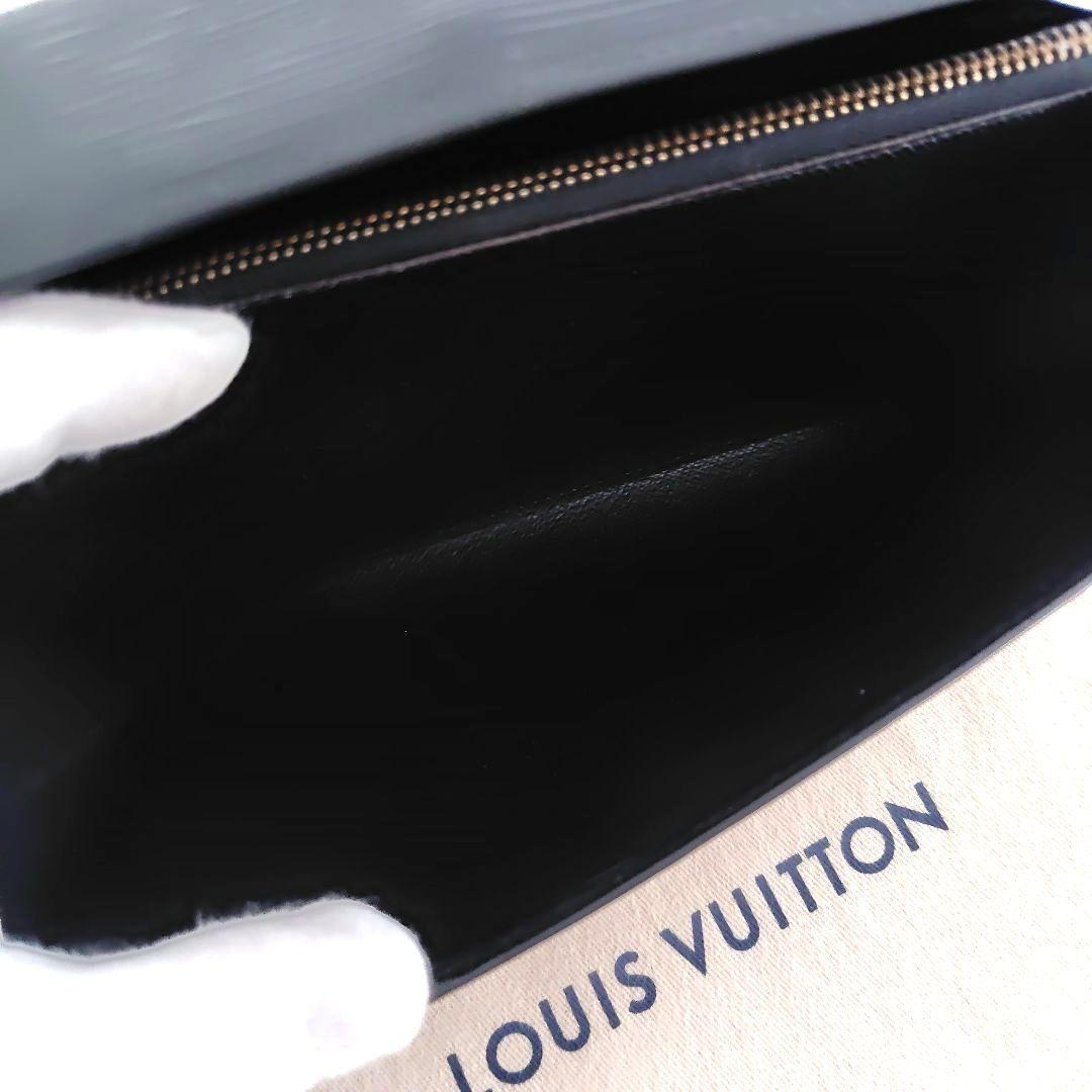 【美品】ルイヴィトン　エピ ポルトフォイユ・サラ