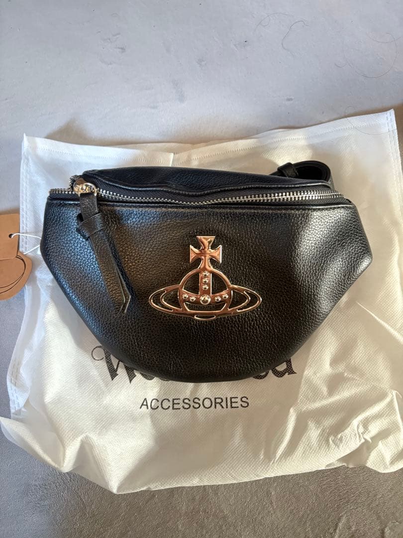 VivienneWestwood ヴィヴィアン ボディバッグ　ウエストポーチ