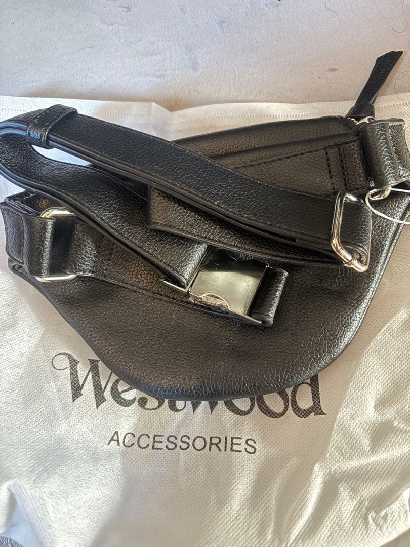 VivienneWestwood ヴィヴィアン ボディバッグ　ウエストポーチ