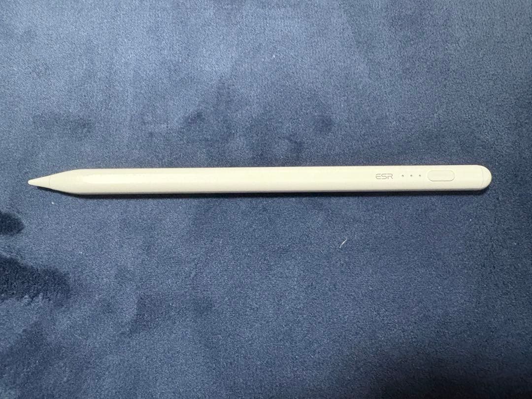 iPad11世代 ESRkeyboardcase・pencil付属