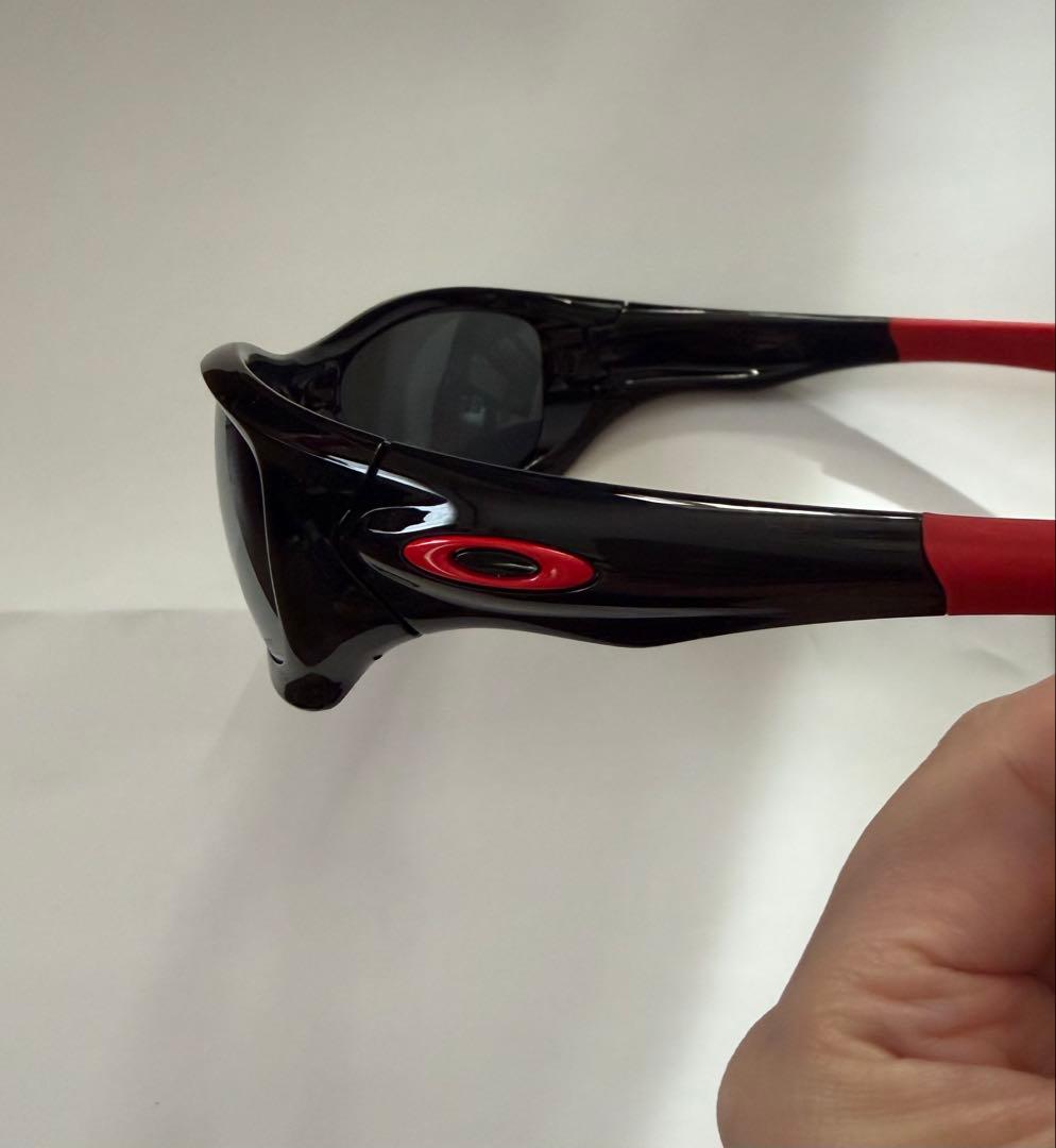 Oakley Ducatiコラボサングラス PITBULL OO9161-10