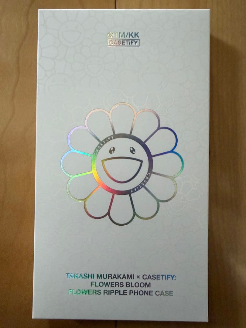 コレクター品）CASSETIFY村上隆 レインボーiPhone17pro Max