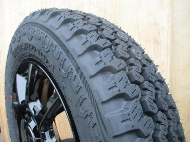 ☆ヨコハマ・ゴツゴツタイヤ☆145/80R12☆軽トラ・軽バン・ハイゼット